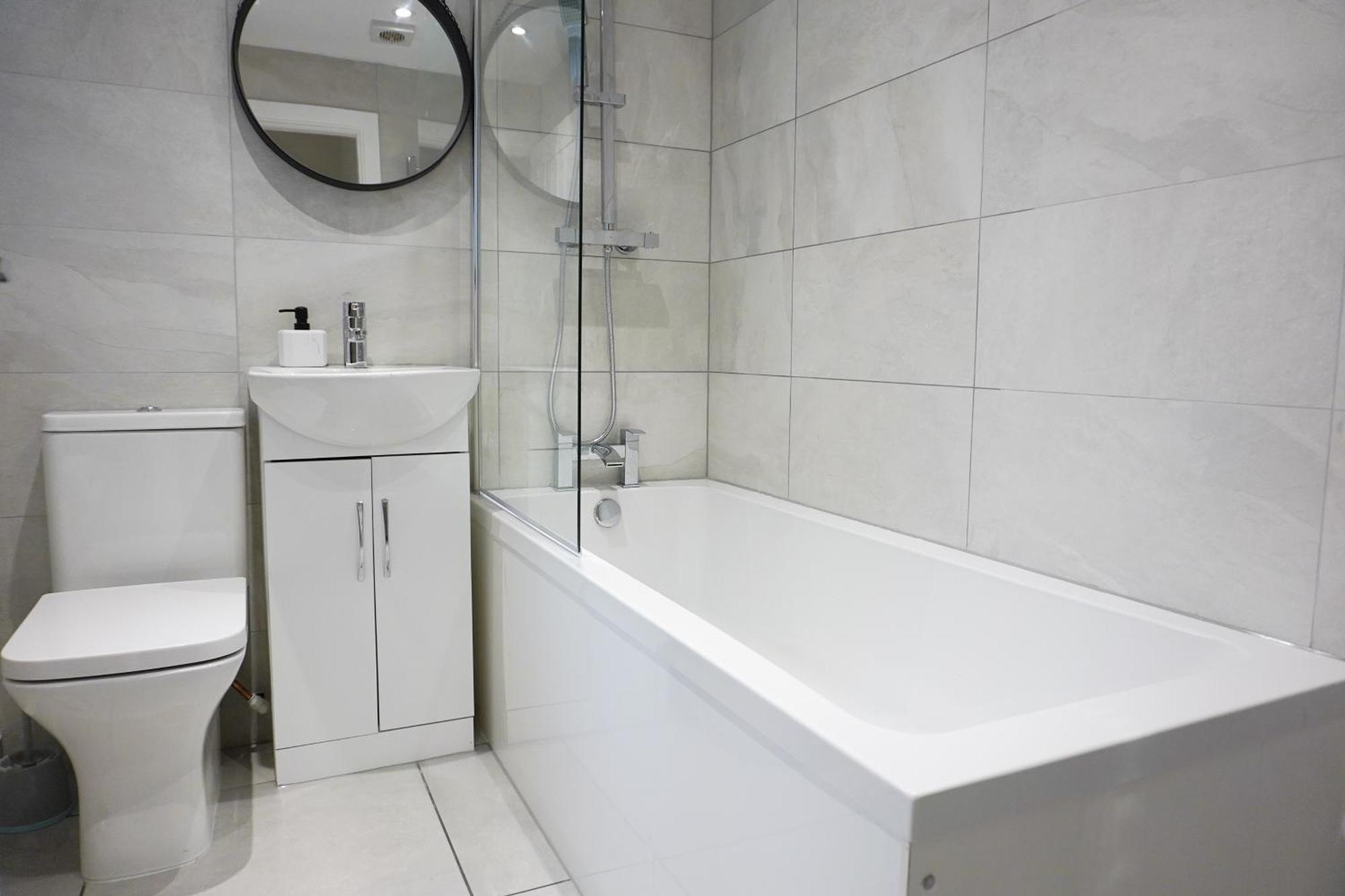 2 Bedroom House 10 Mins To City Centre & Albert Dock Liverpool Kültér fotó