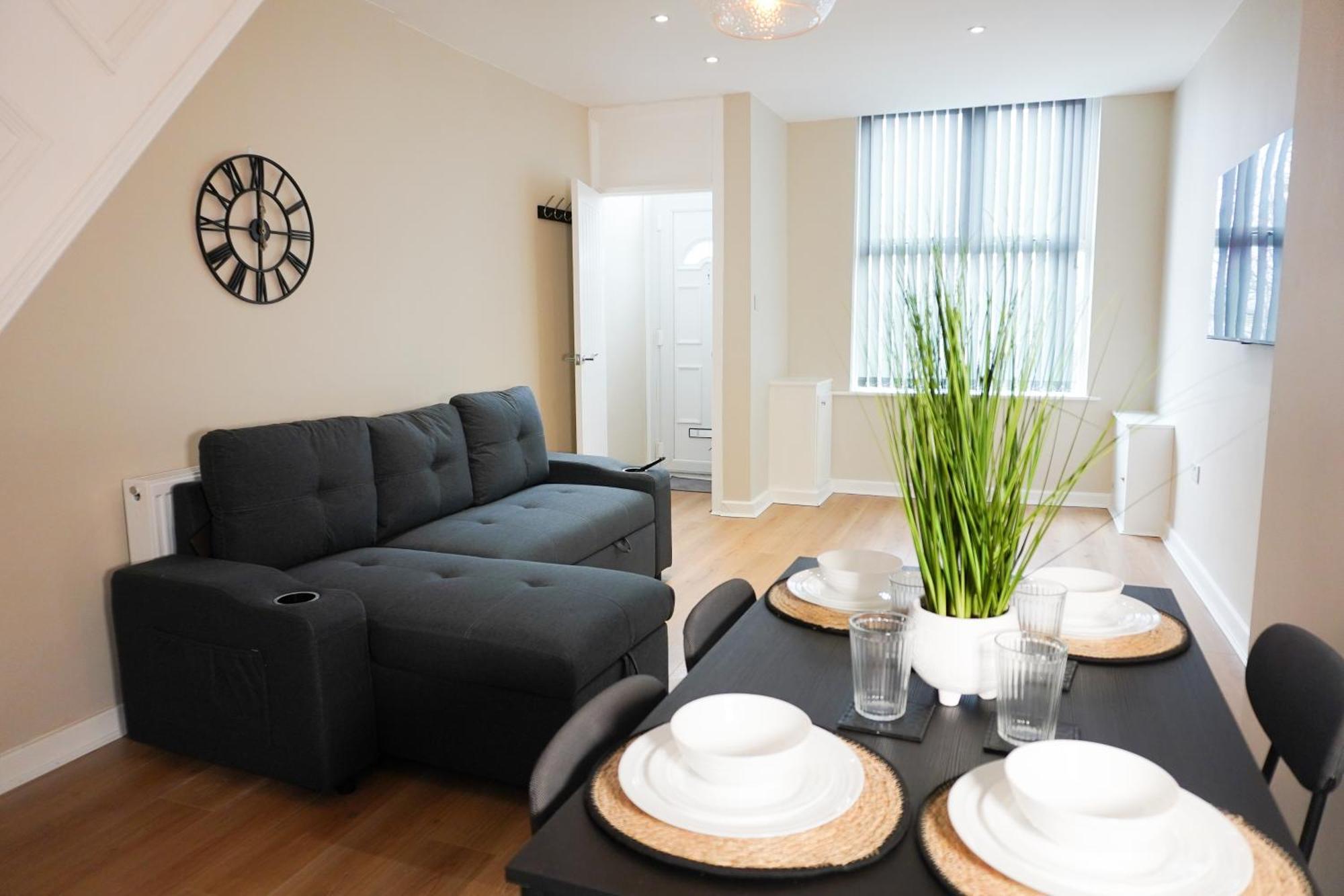2 Bedroom House 10 Mins To City Centre & Albert Dock Liverpool Kültér fotó